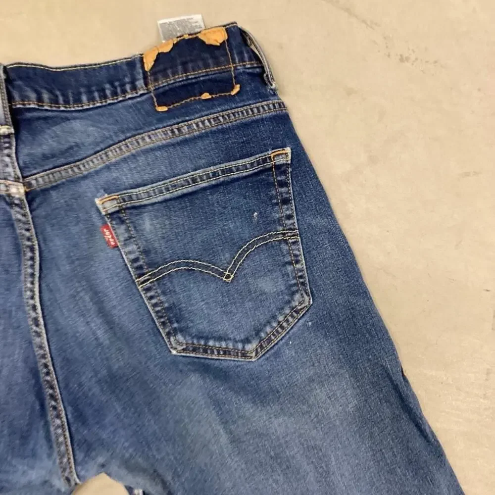 Baggy Y2K Levis 569 Jeans 33x32